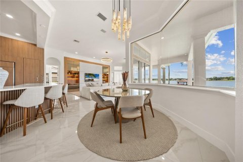 Villa ou maison à vendre à Orlando, Floride: 6 chambres, 589.56 m2 № 2296792 - photo 14