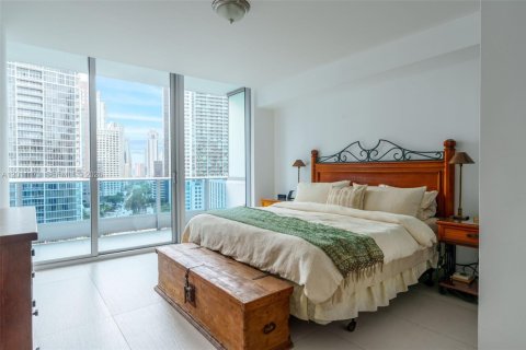 Copropriété à louer à Miami, Floride: 2 chambres, 144 m2 № 2076669 - photo 11