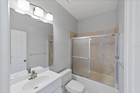 House in Sarasota, Florida 2 bedrooms, 116.13 sq.m. № 867034 - photo 17
