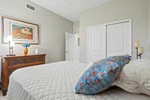 Condo in Venice, Florida, 2 bedrooms  № 1737140 - photo 26