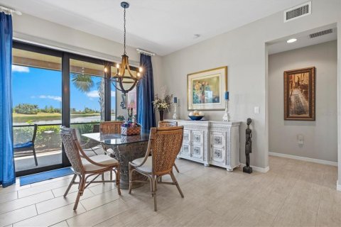 Condo in Venice, Florida, 2 bedrooms  № 1737140 - photo 9