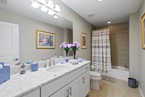 Condo in Venice, Florida, 2 bedrooms  № 1737140 - photo 27
