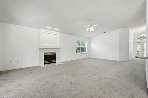 House in Port Orange, Florida 3 bedrooms, 161.84 sq.m. № 1876832 - photo 10