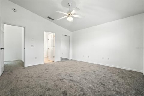 House in Port Orange, Florida 3 bedrooms, 161.84 sq.m. № 1876832 - photo 21