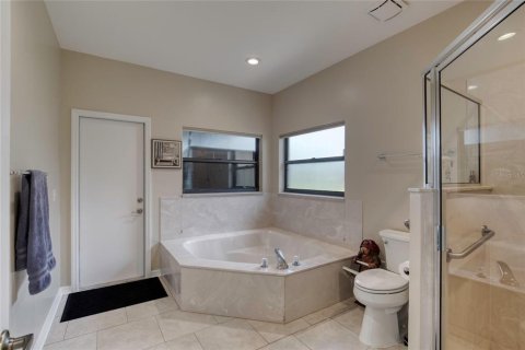 Casa en venta en Port Orange, Florida, 3 dormitorios, 202.25 m2 № 1857882 - foto 18