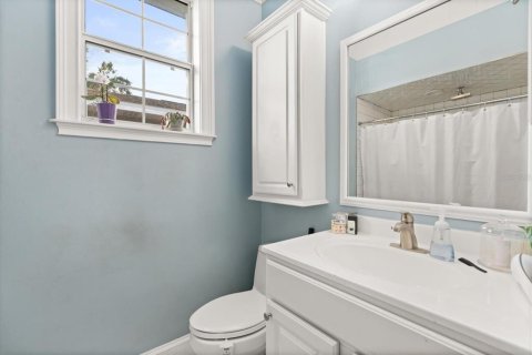 House in Altamonte Springs, Florida 4 bedrooms, 250.09 sq.m. № 2112330 - photo 20