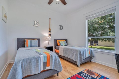 House in Montverde, Florida 4 bedrooms, 195.65 sq.m. № 1843554 - photo 18