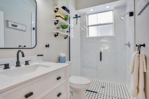 House in Montverde, Florida 4 bedrooms, 195.65 sq.m. № 1843554 - photo 20