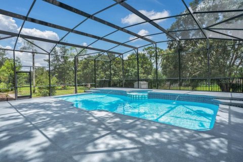House in Montverde, Florida 4 bedrooms, 195.65 sq.m. № 1843554 - photo 23