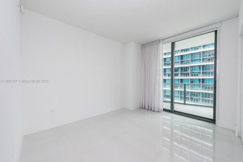 Copropriété à louer à Miami, Floride: 2 chambres, 123.93 m2 № 1930060 - photo 9