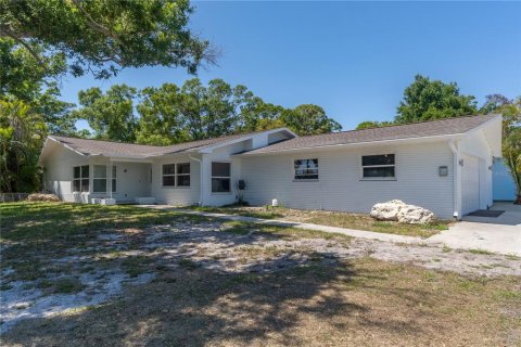 Villa ou maison à vendre à Seminole, Floride: 5 chambres, 344.67 m2 № 2093552 - photo 2