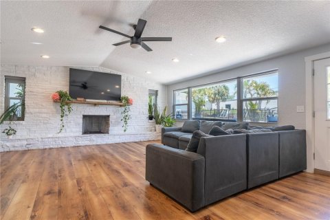 Villa ou maison à vendre à Seminole, Floride: 5 chambres, 344.67 m2 № 2093552 - photo 12