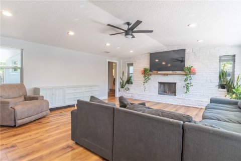 Villa ou maison à vendre à Seminole, Floride: 5 chambres, 344.67 m2 № 2093552 - photo 13