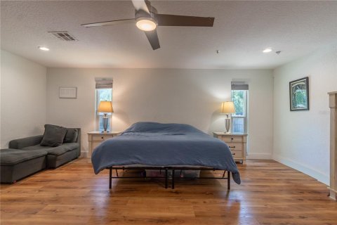 Villa ou maison à vendre à Seminole, Floride: 5 chambres, 344.67 m2 № 2093552 - photo 18