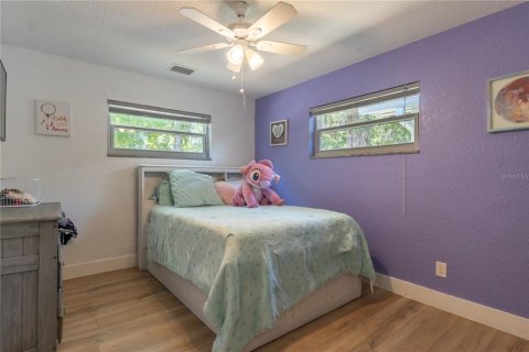 Villa ou maison à vendre à Seminole, Floride: 5 chambres, 344.67 m2 № 2093552 - photo 26