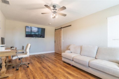 Villa ou maison à vendre à Seminole, Floride: 5 chambres, 344.67 m2 № 2093552 - photo 28
