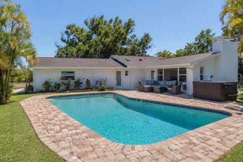 Villa ou maison à vendre à Seminole, Floride: 5 chambres, 344.67 m2 № 2093552 - photo 6