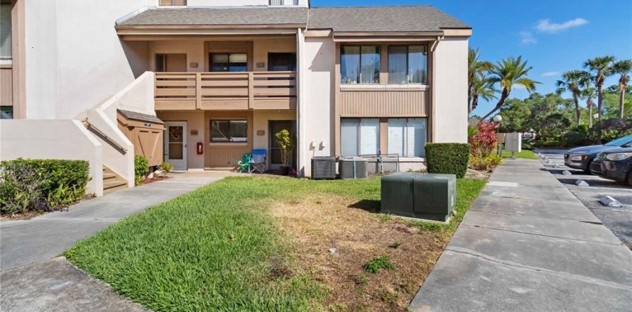 Condo à Altamonte Springs, Floride, 3 chambres  № 2202151