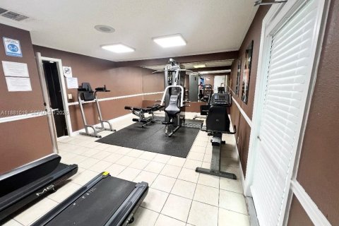 Condominio en venta en Sunrise, Florida, 1 dormitorio, 55.28 m2 № 2089750 - foto 13