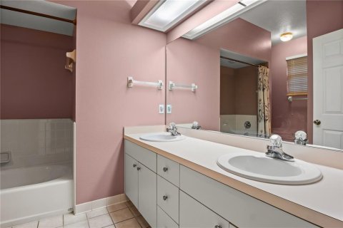 Touwnhouse à vendre à Winter Haven, Floride: 3 chambres, 141.77 m2 № 2225251 - photo 21