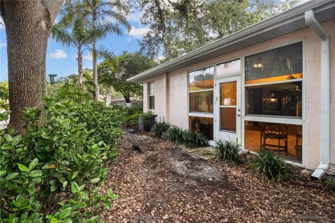 Touwnhouse à vendre à Winter Haven, Floride: 3 chambres, 141.77 m2 № 2225251 - photo 8