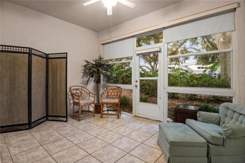 Touwnhouse à vendre à Winter Haven, Floride: 3 chambres, 141.77 m2 № 2225251 - photo 4