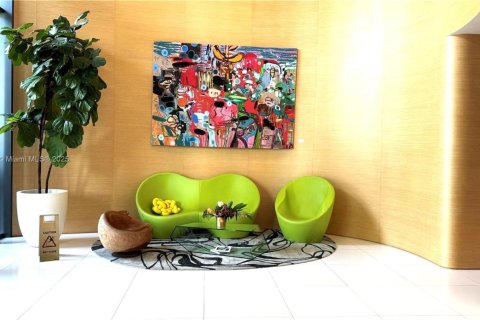 Copropriété à louer à Miami, Floride: 3 chambres, 103.12 m2 № 1965246 - photo 3