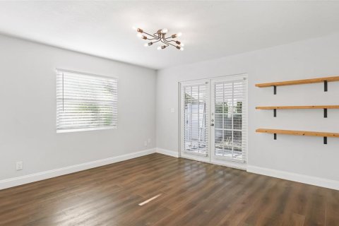 Купить виллу или дом в Сарасота, Флорида 4 комнаты, 78.04м2, № 1911657 - фото 8