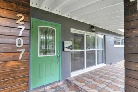 House in Orlando, Florida 2 bedrooms, 97.08 sq.m. № 1775664 - photo 2