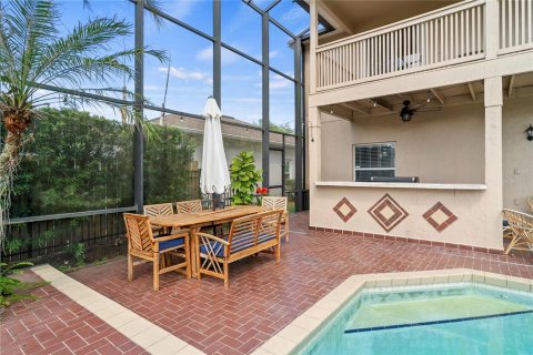 House in Orlando, Florida 5 bedrooms, 347.36 sq.m. № 2100031 - photo 30