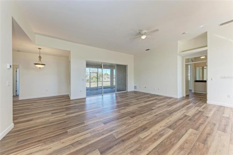 Villa ou maison à vendre à Punta Gorda, Floride: 3 chambres, 205.13 m2 № 2135879 - photo 23