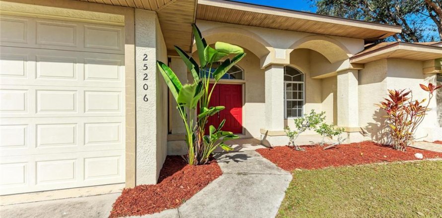 Villa ou maison à Punta Gorda, Floride 3 chambres, 205.13 m2 № 2135879