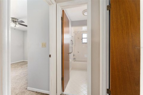 Casa en venta en Belleview, Florida, 3 dormitorios, 133.41 m2 № 2304401 - foto 24