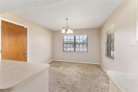 Casa en venta en Belleview, Florida, 3 dormitorios, 133.41 m2 № 2304401 - foto 13