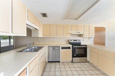 Casa en venta en Belleview, Florida, 3 dormitorios, 133.41 m2 № 2304401 - foto 10