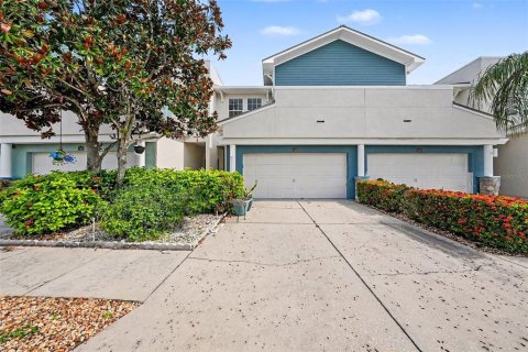 Townhouse in Tarpon Springs, Florida 3 bedrooms, 211.35 sq.m. № 2406881