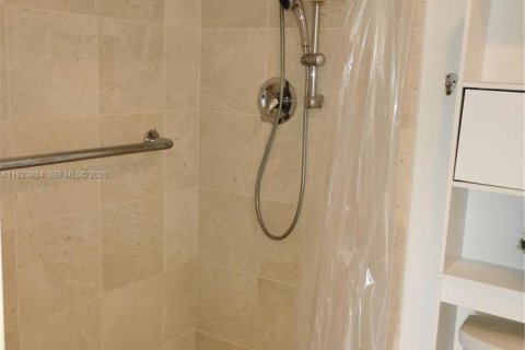 Condominio en venta en Pembroke Pines, Florida, 2 dormitorios, 110.74 m2 № 1982725 - foto 21