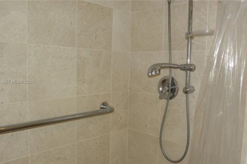 Condominio en venta en Pembroke Pines, Florida, 2 dormitorios, 110.74 m2 № 1982725 - foto 22