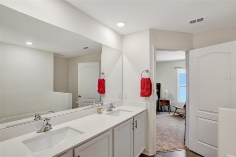 Villa ou maison à vendre à Poinciana, Floride: 4 chambres, 175.21 m2 № 1911505 - photo 23