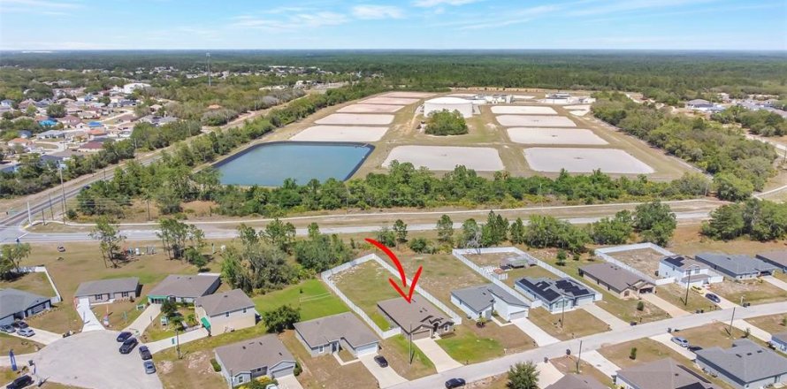 Villa ou maison à Poinciana, Floride 4 chambres, 175.21 m2 № 1911505