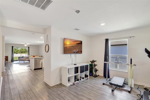 Villa ou maison à vendre à Poinciana, Floride: 4 chambres, 175.21 m2 № 1911505 - photo 19