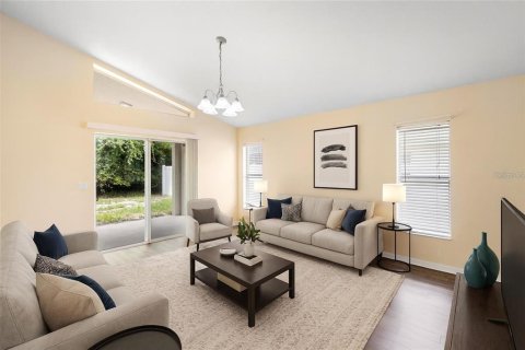 House in Deltona, Florida 4 bedrooms, 195.65 sq.m. № 2108858 - photo 9
