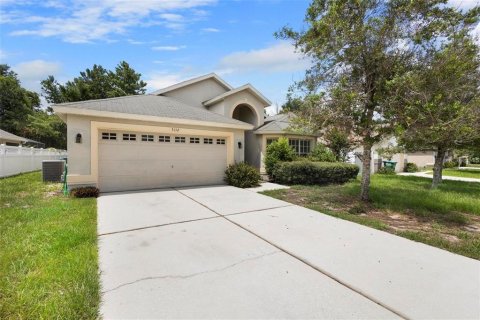 House in Deltona, Florida 4 bedrooms, 195.65 sq.m. № 2108858 - photo 29