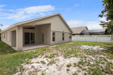 House in Deltona, Florida 4 bedrooms, 195.65 sq.m. № 2108858 - photo 27