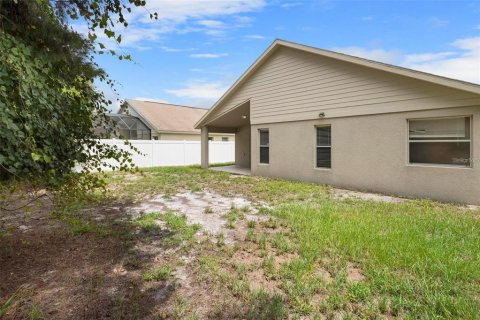 House in Deltona, Florida 4 bedrooms, 195.65 sq.m. № 2108858 - photo 28