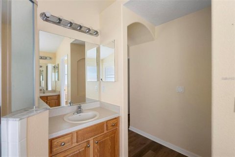 House in Deltona, Florida 4 bedrooms, 195.65 sq.m. № 2108858 - photo 17
