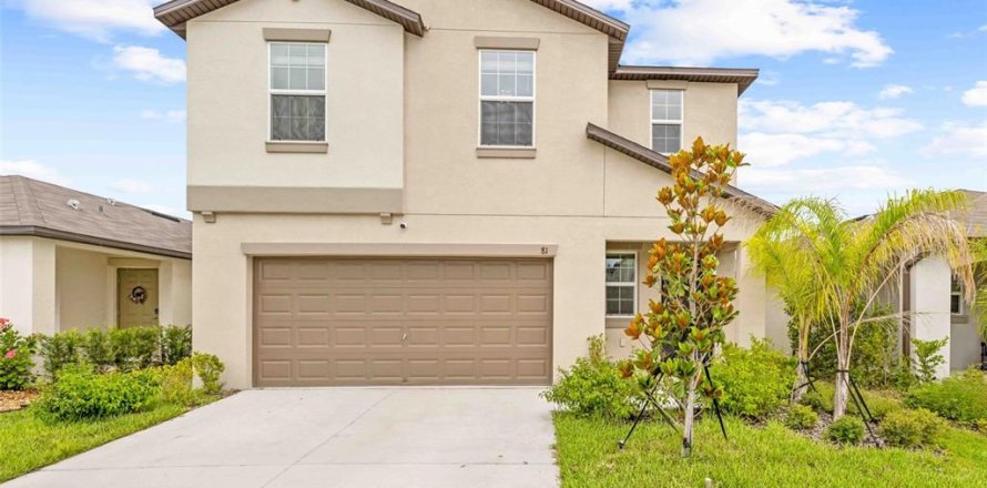 House in Spring Hill, Florida 4 bedrooms, 172.8 sq.m. № 1802937