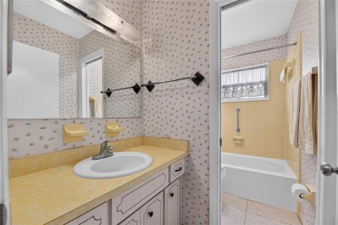 Villa ou maison à vendre à Sun City Center, Floride: 3 chambres, 143.53 m2 № 2298304 - photo 15