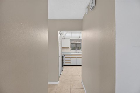 Villa ou maison à vendre à Sun City Center, Floride: 3 chambres, 143.53 m2 № 2298304 - photo 23