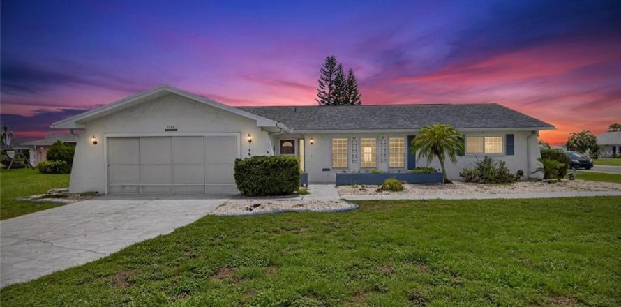 Villa ou maison à Sun City Center, Floride 3 chambres, 143.53 m2 № 2298304